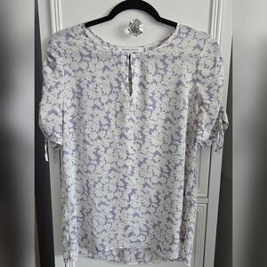 Rose & Olive Purple and White Top Ruched Sleeves Size M